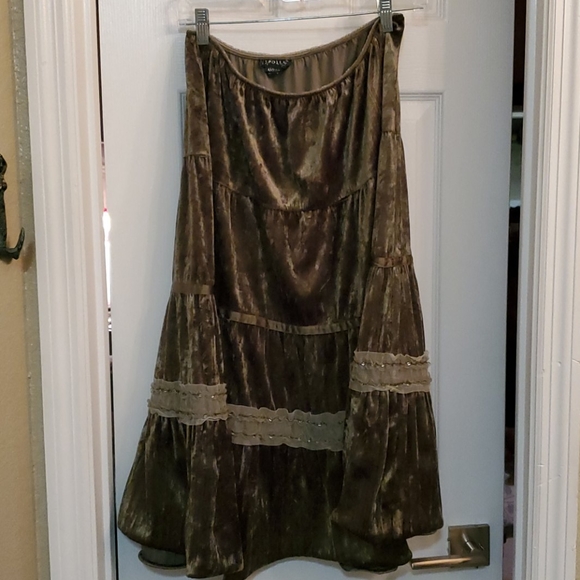 Apollo Dresses & Skirts - Beautiful vintage boho skirt